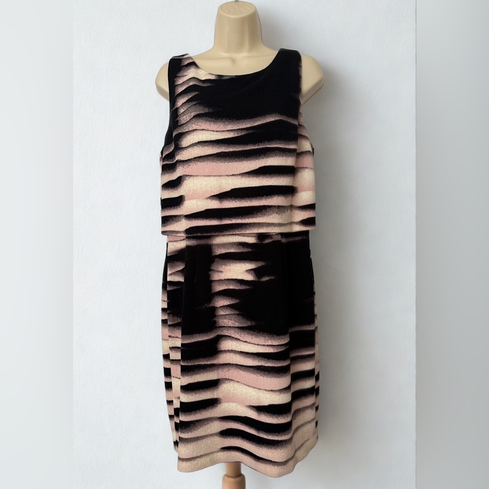 Ivanka Trump Black, Pink blush, and cream Patterned Dress - Picture 10 of 15